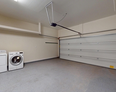 14741 Tierra Harbor Avenue - Photo Thumbnail 40