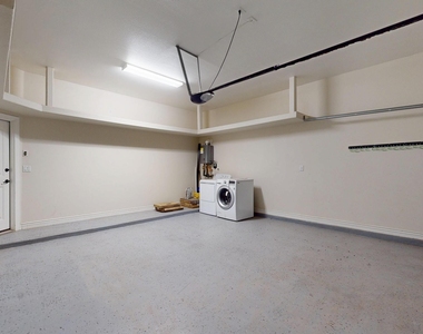 14741 Tierra Harbor Avenue - Photo Thumbnail 41