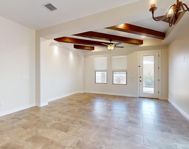 14741 Tierra Harbor Avenue - Photo Thumbnail 9