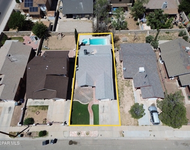 11409 Chickasaw Drive - Photo Thumbnail 18