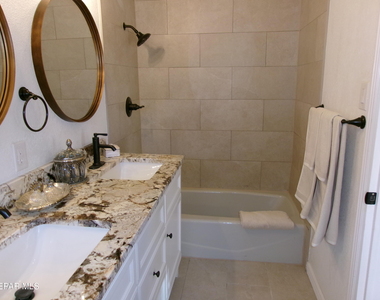 294 Vaquero Lane - Photo Thumbnail 21