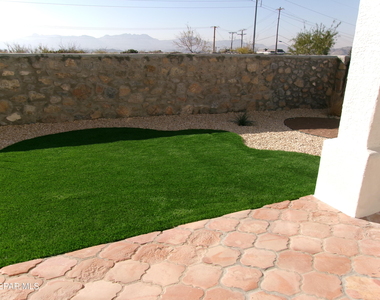 294 Vaquero Lane - Photo Thumbnail 25