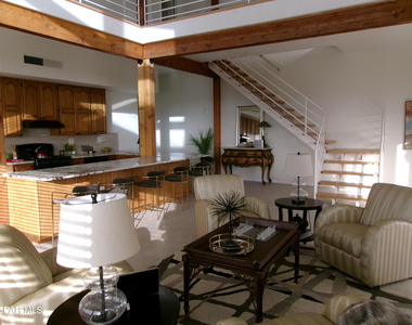 294 Vaquero Lane - Photo Thumbnail 6