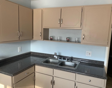 3828 Altura Avenue - Photo Thumbnail 7
