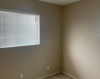 10344 Redwood Street - Photo Thumbnail 18