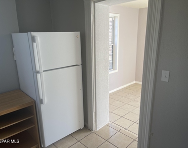 1026 Myrtle Avenue - Photo Thumbnail 5