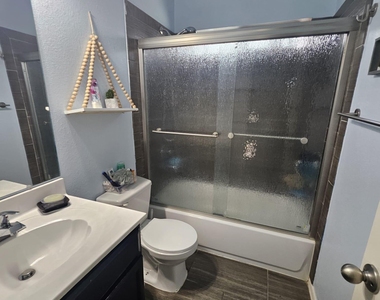 12661 Paseo Rosannie Avenue - Photo Thumbnail 14