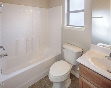 228 Flor Azucena Drive - Photo Thumbnail 12