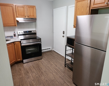 96 Wellington Drive - Photo Thumbnail 2