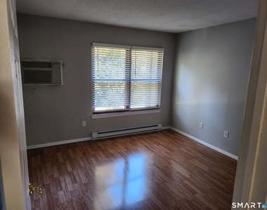 96 Wellington Drive - Photo Thumbnail 9