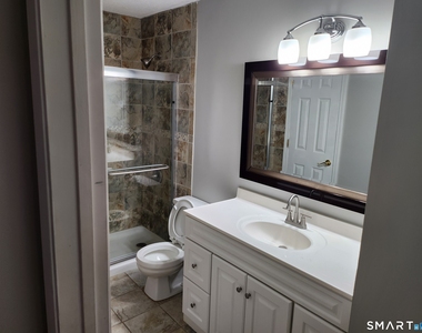 96 Wellington Drive - Photo Thumbnail 7