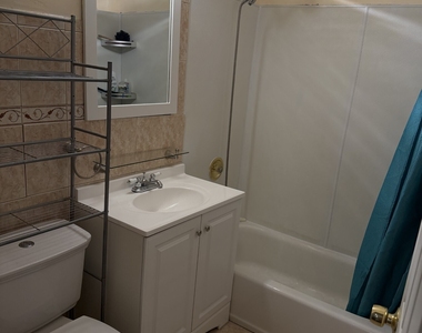 452 Hillside Avenue - Photo Thumbnail 13