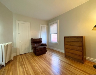 48 Lyon Street - Photo Thumbnail 11