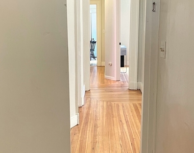 48 Lyon Street - Photo Thumbnail 5