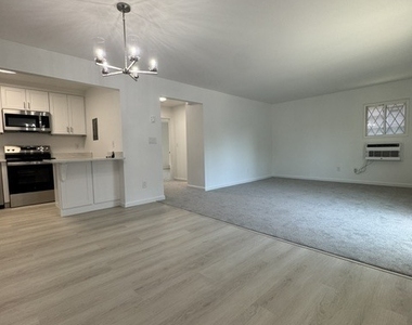 54 Hope Street - Photo Thumbnail 3