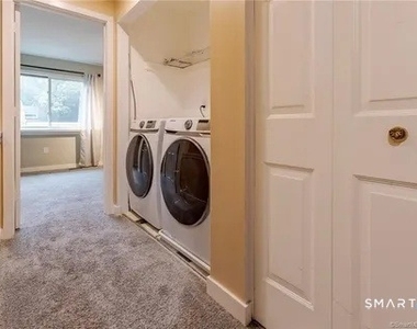 101 Farmington Chase Crescent - Photo Thumbnail 15