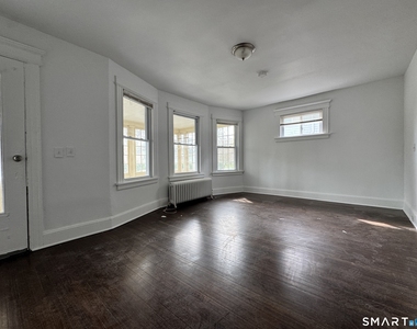 53-55 Myrtle Avenue - Photo Thumbnail 2