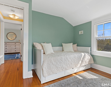 218 Totoket Road - Photo Thumbnail 33