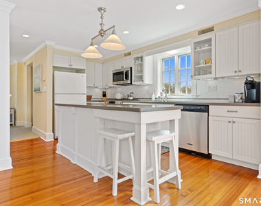 218 Totoket Road - Photo Thumbnail 12