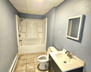 141 Crown Street - Photo Thumbnail 6
