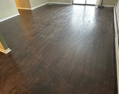 581 Crown Street - Photo Thumbnail 5
