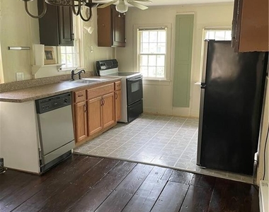 37 Dodgingtown Road - Photo Thumbnail 4