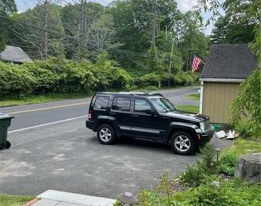 37 Dodgingtown Road - Photo Thumbnail 2