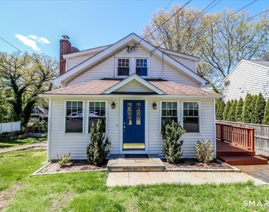 25 Maplewood Avenue - Photo Thumbnail 31