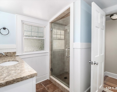 25 Maplewood Avenue - Photo Thumbnail 20