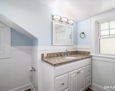 25 Maplewood Avenue - Photo Thumbnail 19