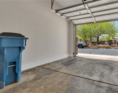 3520 Glorious Iris Place - Photo Thumbnail 2