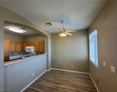 1326 Dusty Creek Street - Photo Thumbnail 9