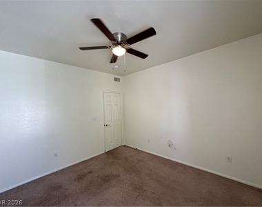1501 Cardinal Peak Lane - Photo Thumbnail 13