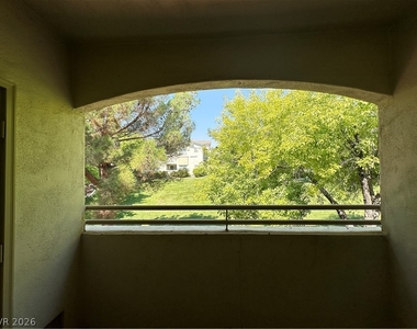1501 Cardinal Peak Lane - Photo Thumbnail 12