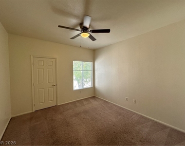 1501 Cardinal Peak Lane - Photo Thumbnail 3