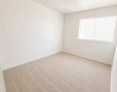 3123 Chadford Place - Photo Thumbnail 4