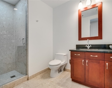 4575 Dean Martin Drive - Photo Thumbnail 34