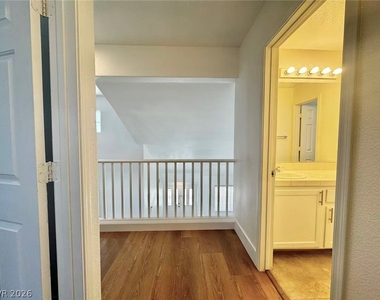 3829 Climbing Rose Street - Photo Thumbnail 56