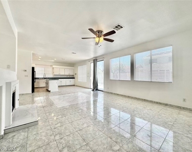 3829 Climbing Rose Street - Photo Thumbnail 16