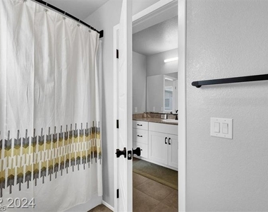7481 Moonglade Street - Photo Thumbnail 21