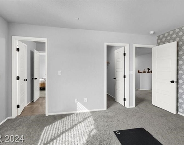 7481 Moonglade Street - Photo Thumbnail 19