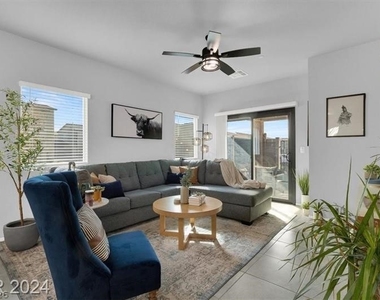 7481 Moonglade Street - Photo Thumbnail 8
