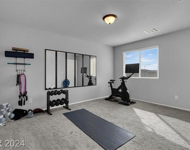 7481 Moonglade Street - Photo Thumbnail 18