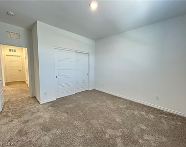 2276 Luna Haven Street - Photo Thumbnail 15
