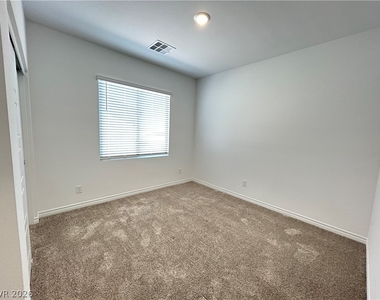 2276 Luna Haven Street - Photo Thumbnail 22