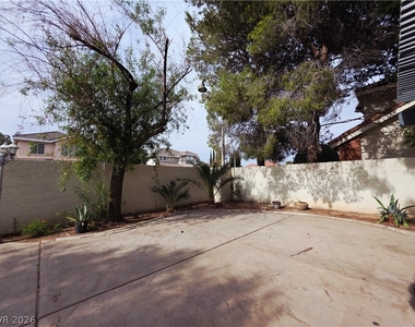 2920 Setting Sun Street - Photo Thumbnail 42