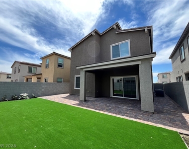 8336 Rowan Ridge Avenue - Photo Thumbnail 14