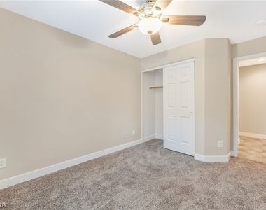 7853 Askew Place - Photo Thumbnail 9