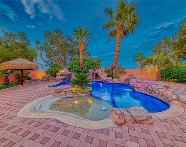 2526 Peaceful Prairie Court - Photo Thumbnail 6