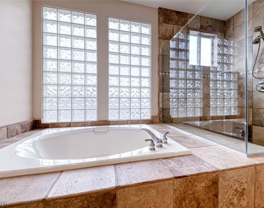 2526 Peaceful Prairie Court - Photo Thumbnail 34